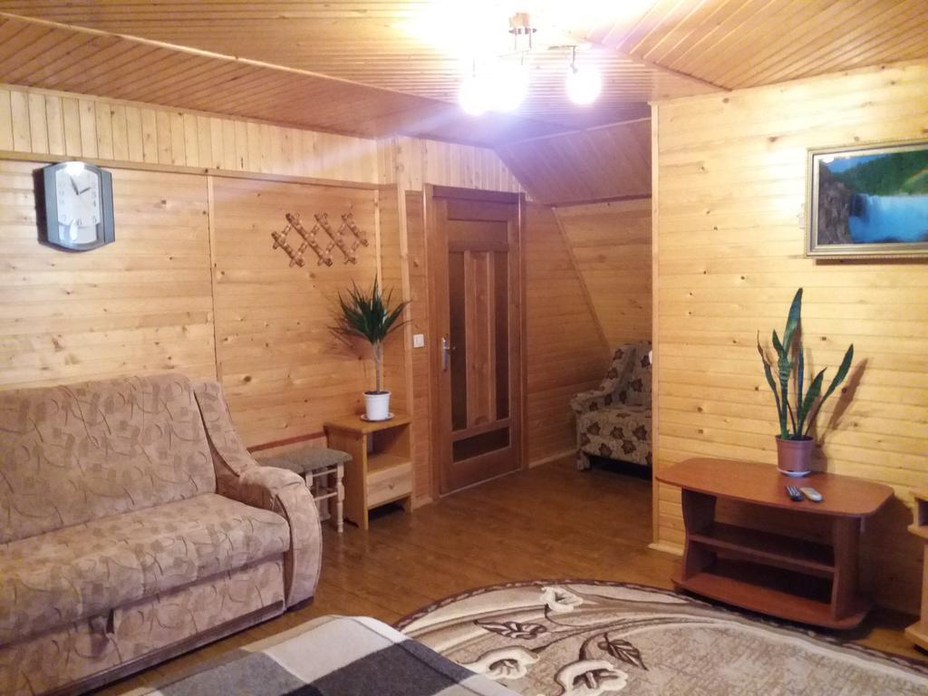 Bee House Hotel Bukovel Esterno foto