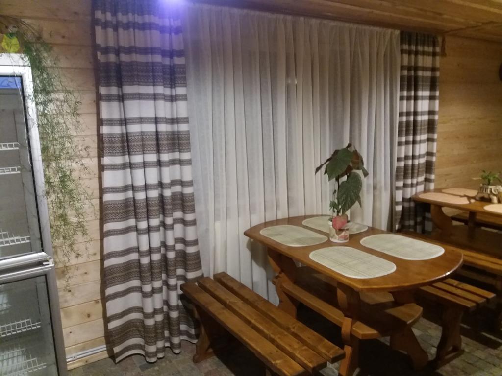 Bee House Hotel Bukovel Esterno foto